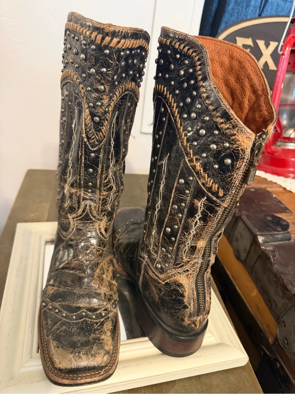 Leather Studded Western Boots - Black & Brown Dan post 7.5